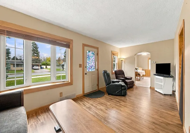 Photo 3 of Single family home for sale at 1825 4th Street S, Moorhead, MN 56560 | MLS# 7160554 | Listing updated on 2026-10-28