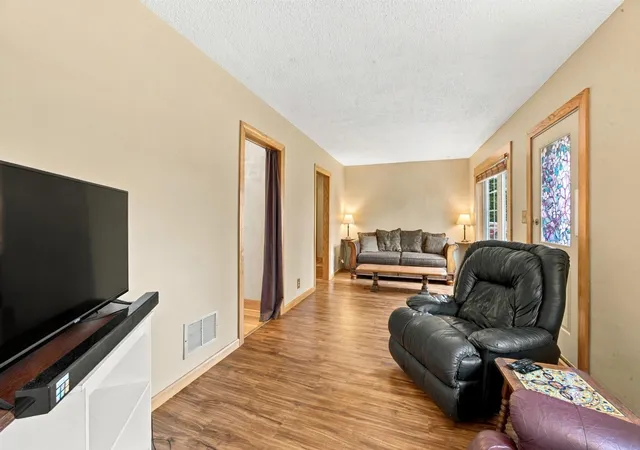 Photo 4 of Single family home for sale at 1825 4th Street S, Moorhead, MN 56560 | MLS# 7160554 | Listing updated on 2026-10-28