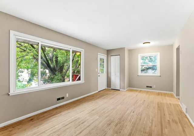 Photo 3 of Single family home for sale at 795 Wilkinson St, Red Wing, MN 55066 | MLS# 7160564 | Listing updated on 2026-10-23