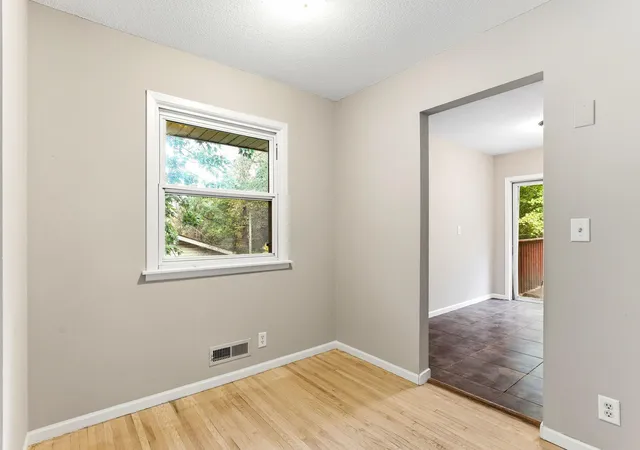 Photo 4 of Single family home for sale at 795 Wilkinson St, Red Wing, MN 55066 | MLS# 7160564 | Listing updated on 2026-10-23