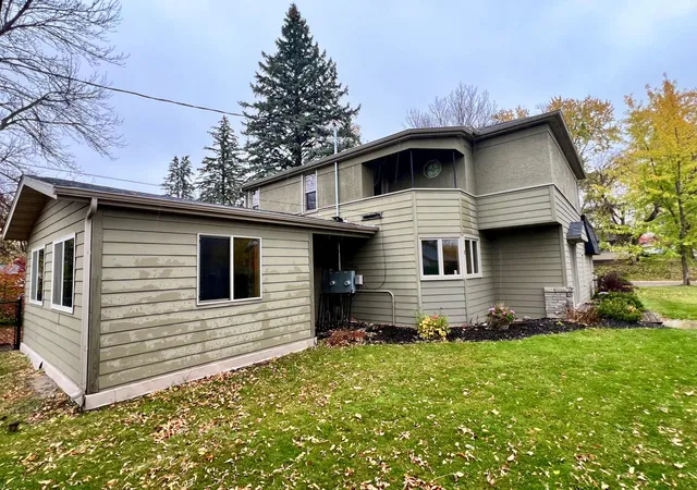 Photo 4 of Single family home for sale at 218 8th Avenue, Bovey, MN 55709 | MLS# 7160572 | Listing updated on 2026-10-20