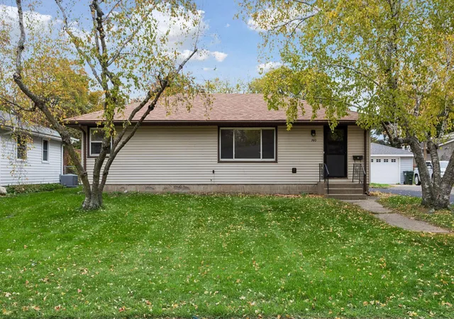 Photo 1 of Single family home for sale at 740 24th Avenue N, South Saint Paul, MN 55075 | MLS# 7160585 | Listing updated on 2026-10-21