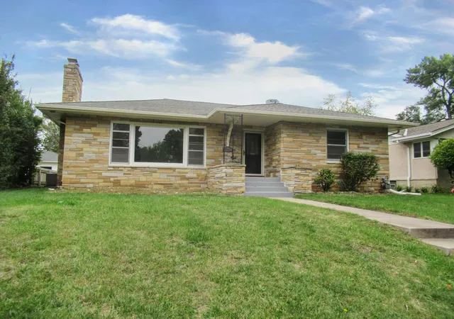 Photo 1 of Single family home for sale at 2513 Saint Anthony Blvd, Minneapolis, MN 55418 | MLS# 7160603 | Listing updated on 2026-10-23