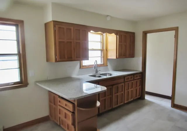 Photo 3 of Single family home for sale at 2513 Saint Anthony Blvd, Minneapolis, MN 55418 | MLS# 7160603 | Listing updated on 2026-10-23