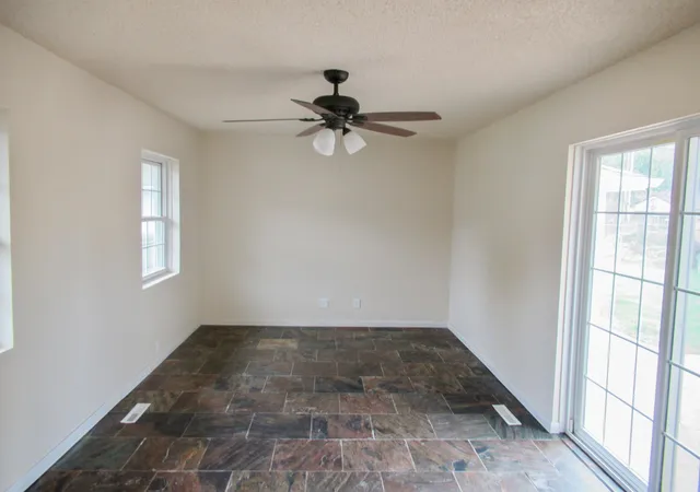 Photo 4 of Single family home for sale at 2513 Saint Anthony Blvd, Minneapolis, MN 55418 | MLS# 7160603 | Listing updated on 2026-10-23