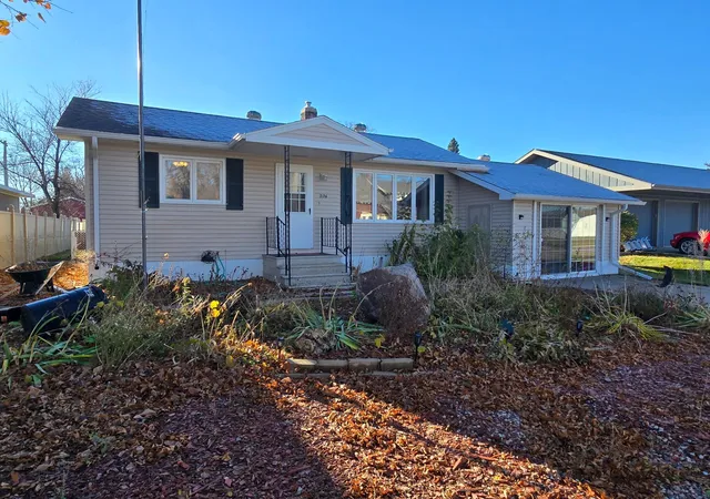 Photo 1 of Single family home for sale at 204 W 2nd Street, Argyle, MN 56713 | MLS# 7160607 | Listing updated on 2026-10-16