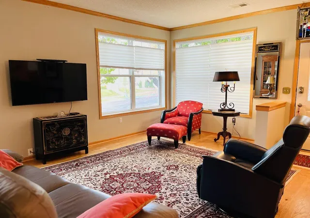 Listing Photo 5 - Condo for sale in building located at 7930 Golden Vly Rd, Golden Valley, MN 55427 - Unit #1