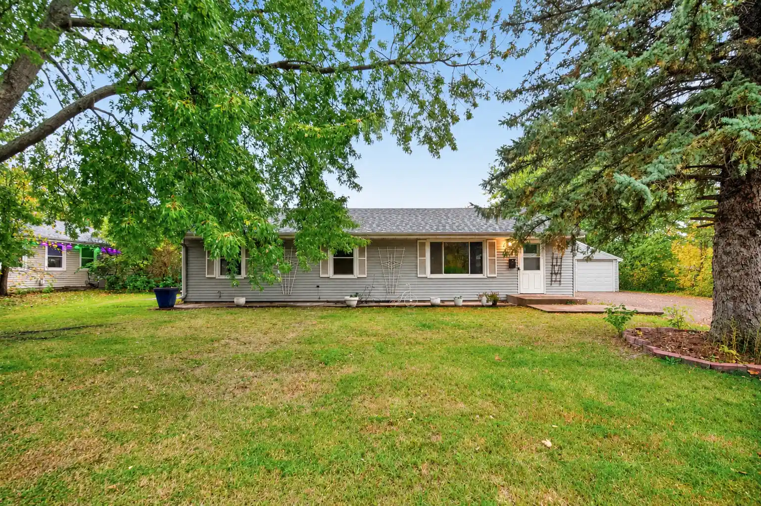 Photo 3 of Single family home for sale at 9218 Portland Ave S, Minneapolis, MN 55420 | MLS# 7160645 | Listing updated on 2026-10-24