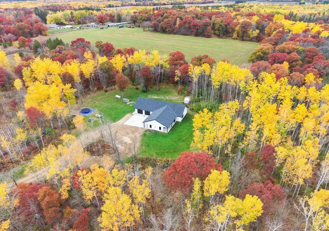 Photo 3 of Single family home for sale at 13088 Alice Dr, Menahga, MN 56464 | MLS# 7160646 | Listing updated on 2026-10-20