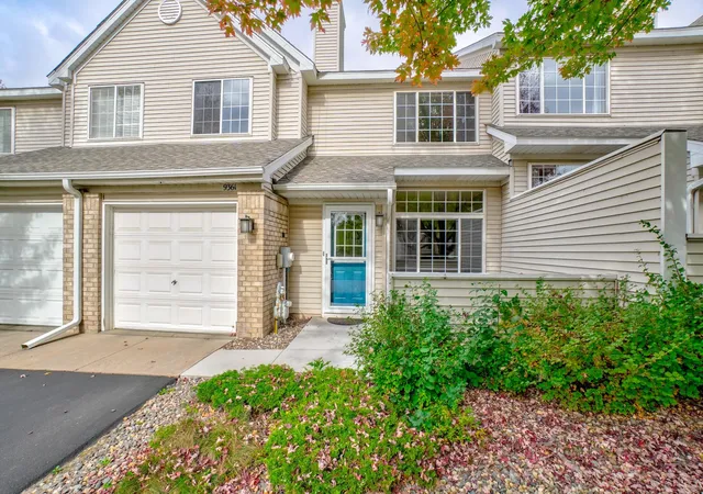 Photo 2 of Single family home for sale at 9361 Turnberry Alcove, Saint Paul, MN 55125 | MLS# 7160663 | Listing updated on 2026-10-21