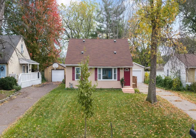 Photo 1 of Single family home for sale at 1844 Barclay St, Saint Paul, MN 55109 | MLS# 7160694 | Listing updated on 2026-10-29