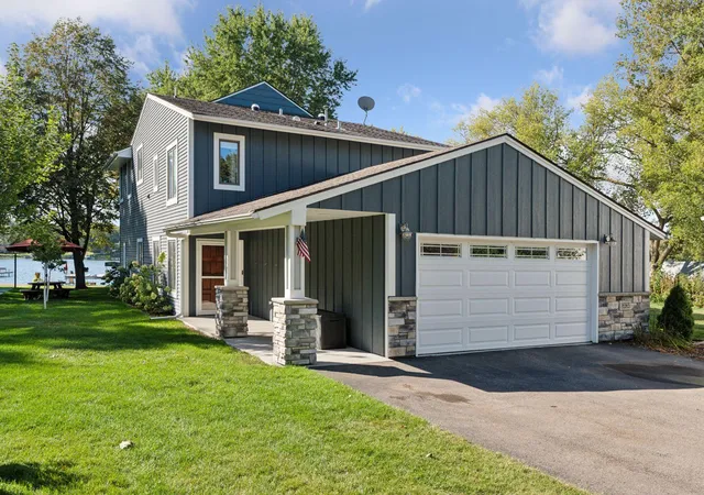 Photo 1 of Single family home for sale at 16565 Northwood Rd NW, Prior Lake, MN 55372 | MLS# 7160697 | Listing updated on 2026-10-23
