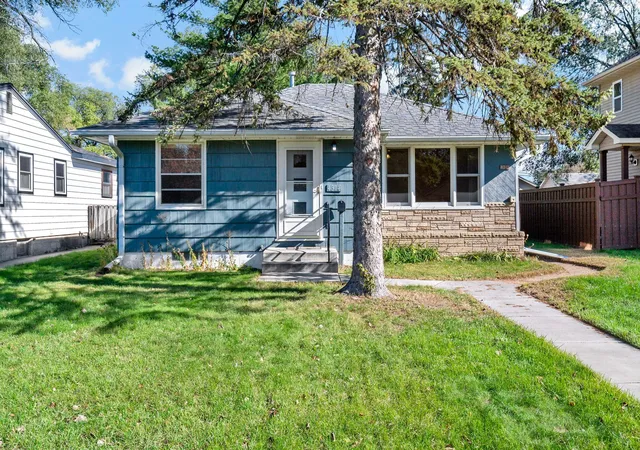 Photo 3 of Single family home for sale at 4314 Zane Ave N, Minneapolis, MN 55422 | MLS# 7160718 | Listing updated on 2026-10-23
