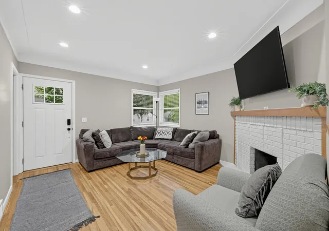 Photo 2 of Single family home for sale at 3514 3rd Street Ne, Minneapolis, MN 55418 | MLS# 7160720 | Listing updated on 2026-10-16