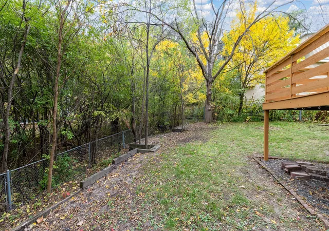 Photo 4 of Townhouse for sale at 326 Morningside Cir, Saint Paul, MN 55119 | MLS# 7160722 | Listing updated on 2026-10-20