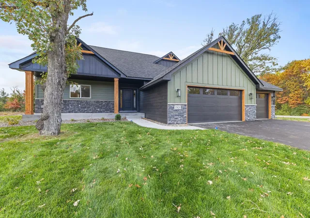Photo 3 of Single family home for sale at 15626 Sycamore St, Andover, MN 55304 | MLS# 7160729 | Listing updated on 2026-10-21