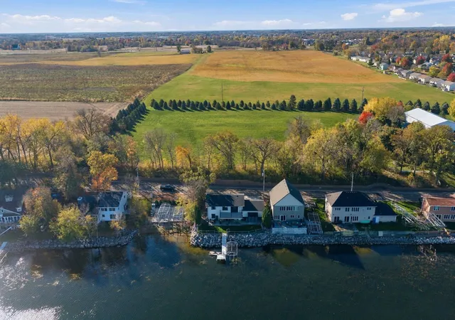 Photo 4 of Single family home for sale at 1437 Pulaski Rd, Buffalo, MN 55313 | MLS# 7160732 | Listing updated on 2026-10-22