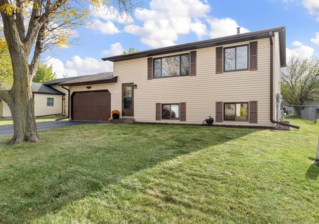 Photo 1 of Single family home for sale at 5336 184th Street W, Farmington, MN 55024 | MLS# 7160736 | Listing updated on 2026-10-17
