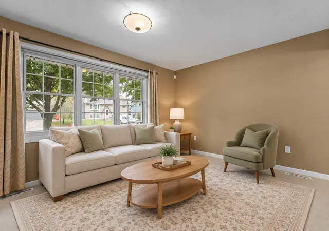 Photo 3 of Single family home for sale at 2904 4th Avenue Nw, Rochester, MN 55901 | MLS# 7160740 | Listing updated on 2026-10-21