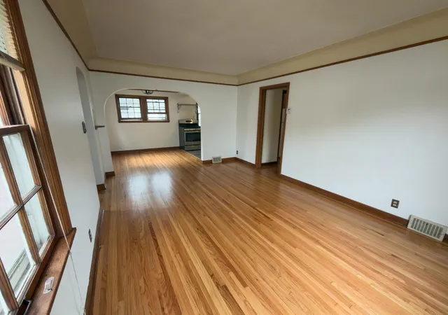 Photo 3 of Multi family home for sale at 1481 Edgerton St, Saint Paul, MN 55130 | MLS# 7160741 | Listing updated on 2026-10-23
