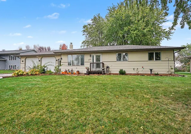 Photo 2 of Single family home for sale at 126 8th Avenue Nw, Lonsdale, MN 55046 | MLS# 7160749 | Listing updated on 2026-10-19