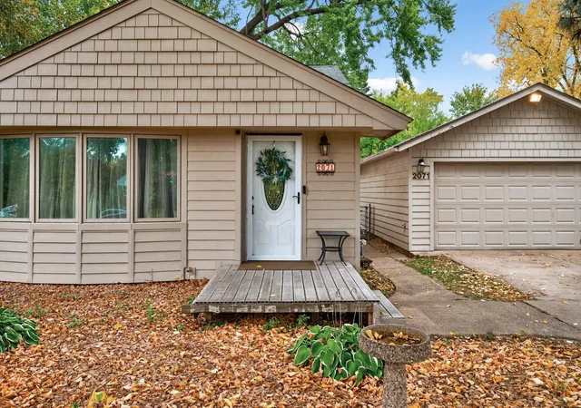 Photo 3 of Single family home for sale at 2071 Cedar Ave, Saint Paul, MN 55110 | MLS# 7160750 | Listing updated on 2026-10-22