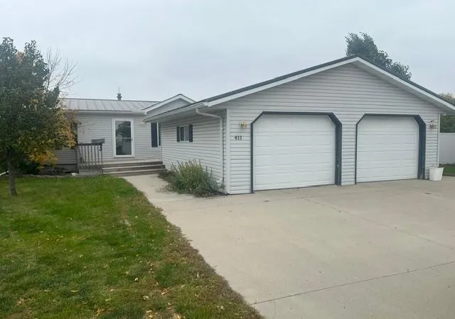 Single family home for sale at 411 Port Ct, Breckenridge, MN 56520 | MLS# 7160751