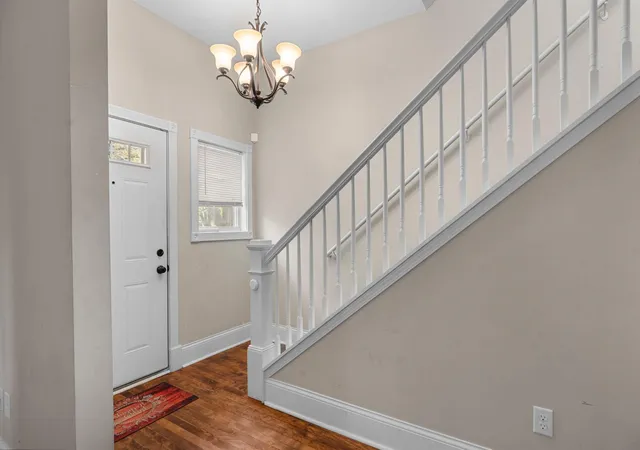 Photo 4 of Single family home for sale at 989 Burr St, Saint Paul, MN 55130 | MLS# 7160761 | Listing updated on 2026-10-17