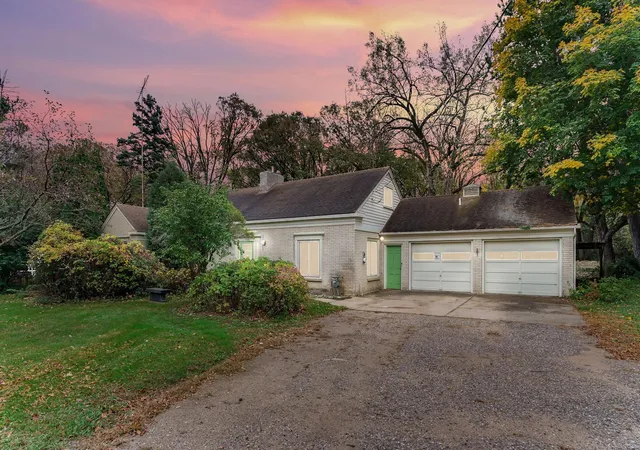 Photo 1 of Single family home for sale at 648 Roosevelt Rd, Saint Cloud, MN 56301 | MLS# 7160766 | Listing updated on 2026-10-29