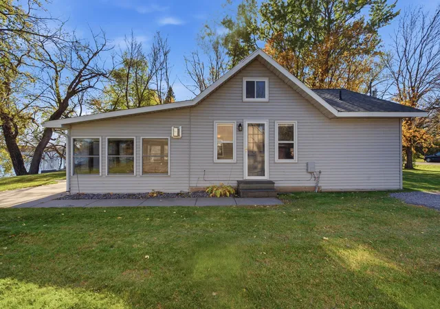 Photo 4 of Sale Pending at 12919 42nd Street NE, Spicer, MN 56288 | MLS# 7160777 | Listing updated on 2026-10-21