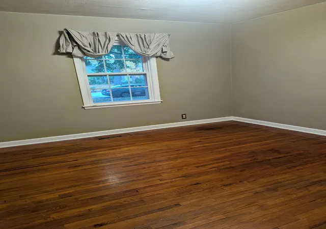 Photo 4 of Single family home for sale at 2628 Abbott Ave N, Minneapolis, MN 55422 | MLS# 7160778 | Listing updated on 2026-10-20