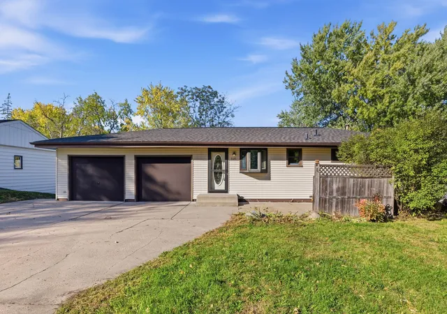 Photo 1 of Single family home for sale at 3125 Boone Ave N, Minneapolis, MN 55427 | MLS# 7160779 | Listing updated on 2026-10-23