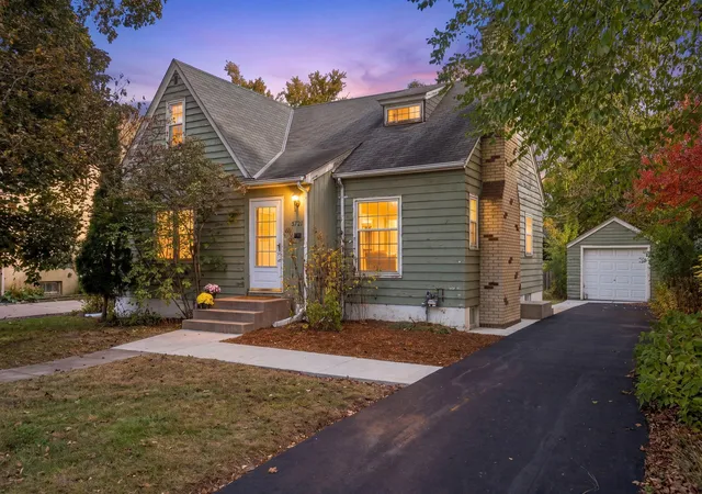 Photo 2 of Sale Pending at 3721 Joppa Ave S, Saint Louis Park, MN 55416 | MLS# 7160809 | Listing updated on 2026-10-28
