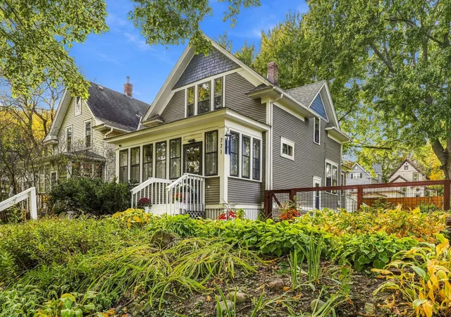 Photo 1 of Single family home for sale at 771 Ottawa Ave, Saint Paul, MN 55107 | MLS# 7160827 | Listing updated on 2026-10-28
