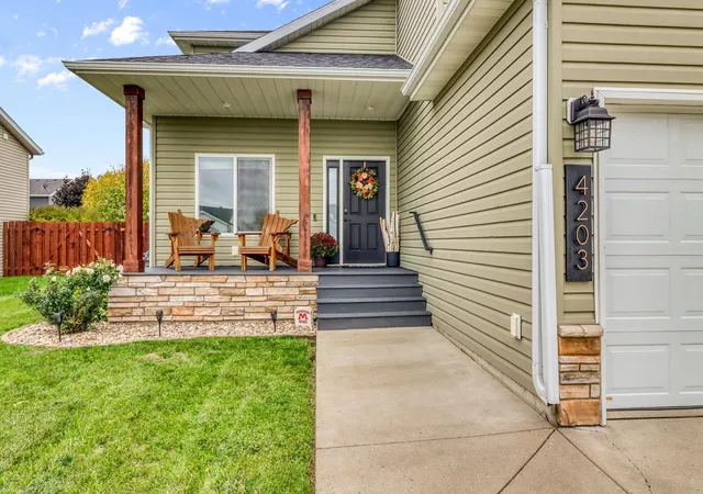 Photo 4 of Single family home for sale at 4203 18th Street S, Moorhead, MN 56560 | MLS# 7160838 | Listing updated on 2026-10-22