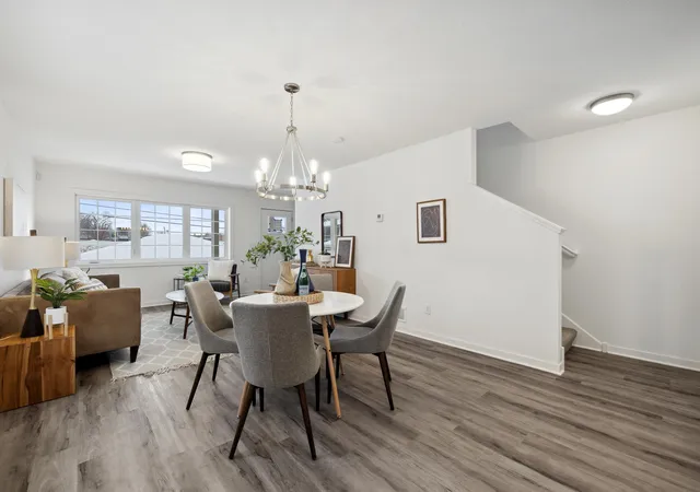 Photo 4 of Townhouse for sale at 2032 James Ave N, Minneapolis, MN 55411 | MLS# 7160849 | Listing updated on 2026-10-23