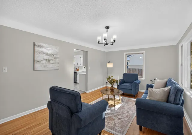 Photo 2 of Single family home for sale at 1031 Bayard Ave, Saint Paul, MN 55102 | MLS# 7160860 | Listing updated on 2026-10-22