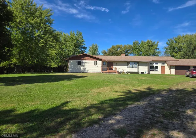 Photo 3 of Single family home for sale at 20016 Csah 15, Dassel, MN 55325 | MLS# 7160862 | Listing updated on 2026-10-20