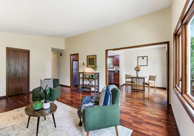 Photo 4 of Single family home for sale at 13121 Upton Ave S, Burnsville, MN 55337 | MLS# 7160903 | Listing updated on 2026-10-22