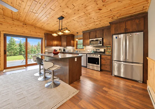 Photo 2 of Single family home for sale at 6141 Bourbon Ln, Pequot Lakes, MN 56472 | MLS# 7160927 | Listing updated on 2026-10-26