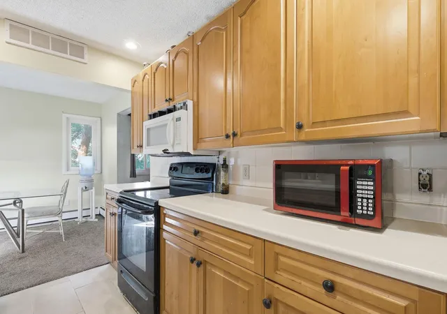 Photo 4 of Condo for sale at 13701 Nicollet Ave #303, Burnsville, MN 55337 | MLS# 7160930 | Listing updated on 2026-10-27