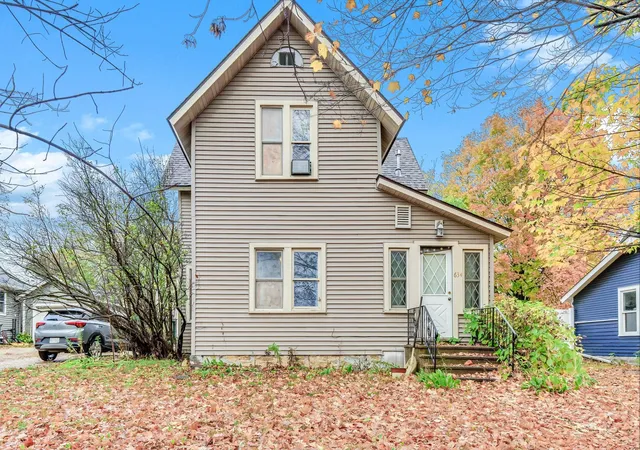 Photo 1 of Sale Pending at 634 W Main St, Ellsworth, WI 54011 | MLS# 7160960 | Listing updated on 2026-10-29