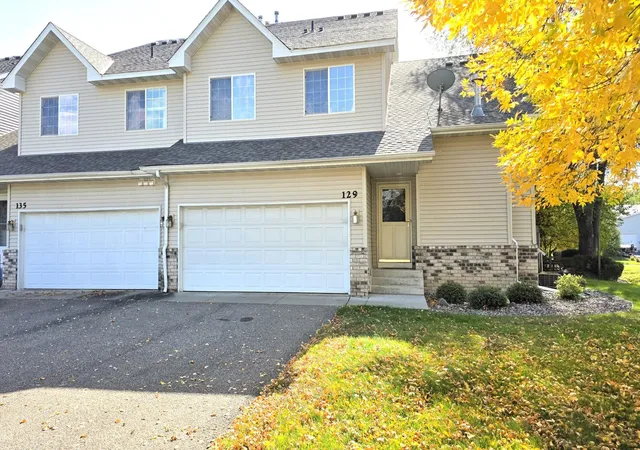 Photo 1 of Single family home for sale at 129 Appleblossom Ln, Shakopee, MN 55379 | MLS# 7160964 | Listing updated on 2026-10-16