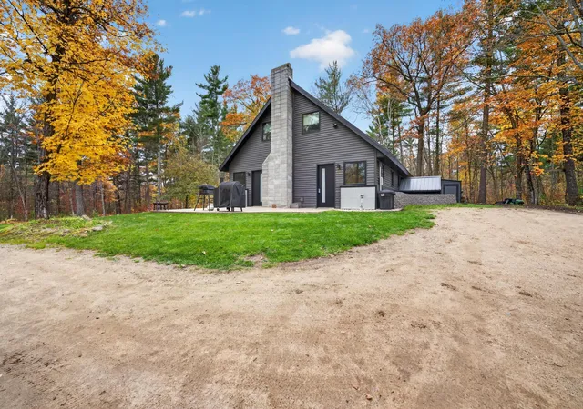 Photo 1 of Single family home for sale at 25350 County 9, Bemidji, MN 56601 | MLS# 7160988 | Listing updated on 2026-10-23