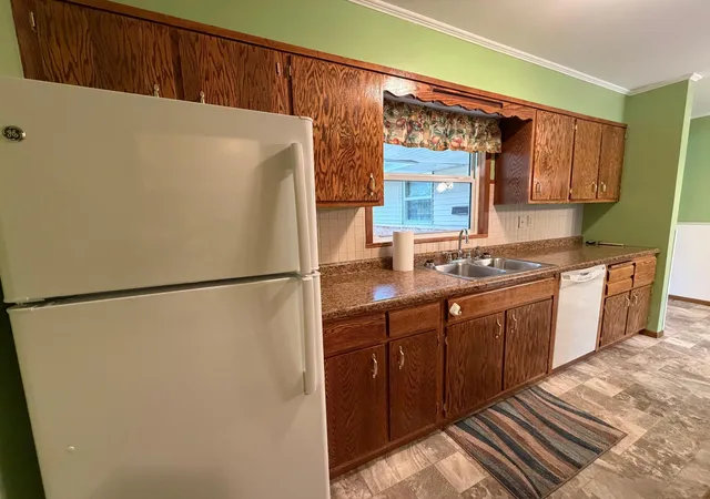 Photo 4 of Single family home for sale at 904 20th Street N, Moorhead, MN 56560 | MLS# 7160989 | Listing updated on 2026-10-28