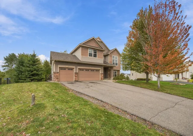 Photo 1 of Single family home for sale at 19317 Hilldale Ave, Lakeville, MN 55044 | MLS# 7160992 | Listing updated on 2026-10-23