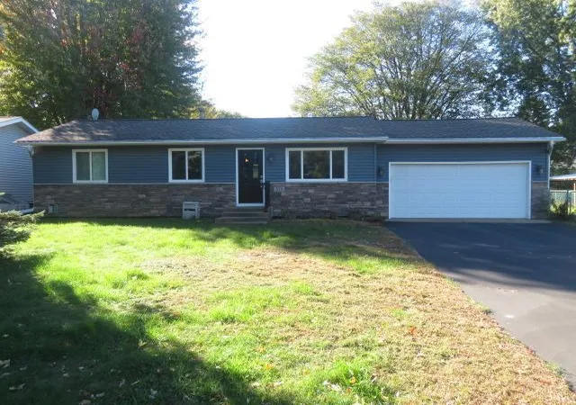 Single family home for sale at 316 1st Avenue SE, Saint Paul, MN 55112 | MLS# 7160998