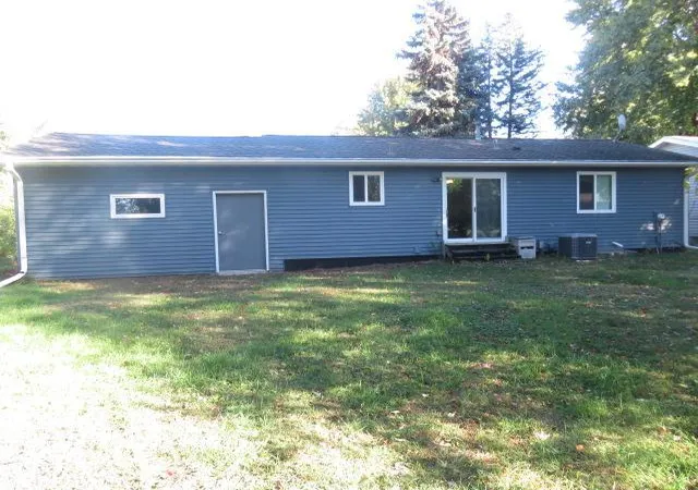 Photo 1 of Single family home for sale at 316 1st Avenue SE, Saint Paul, MN 55112 | MLS# 7160998 | Listing updated on 2026-10-18