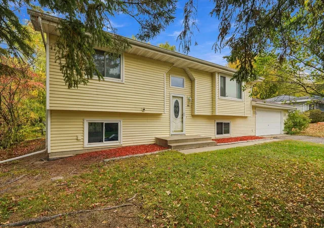 Photo 1 of Sale Pending at 201 17th Street S, Buffalo, MN 55313 | MLS# 7161019 | Listing updated on 2026-10-19