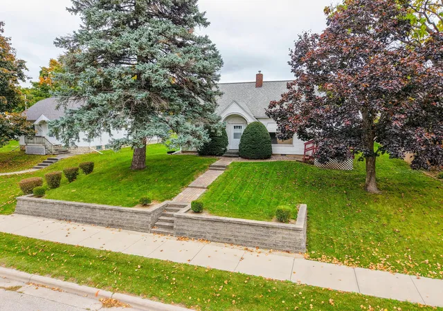 Photo 2 of Single family home for sale at 240 Main Ave S, Harmony, MN 55939 | MLS# 7161020 | Listing updated on 2026-10-23